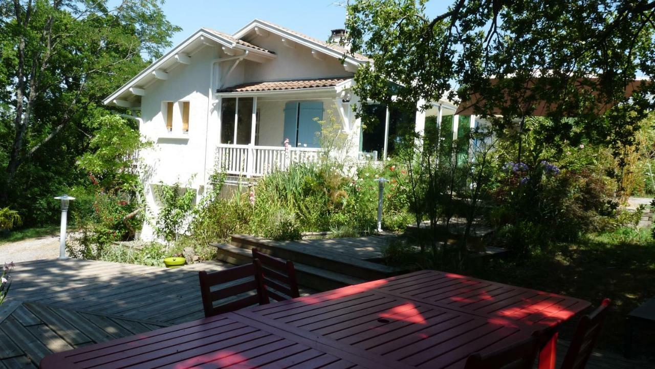 Les Taouleres Bed & Breakfast Hastingues Dış mekan fotoğraf